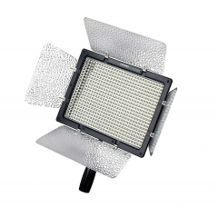 Yongnuo YN-600 3200-5500K